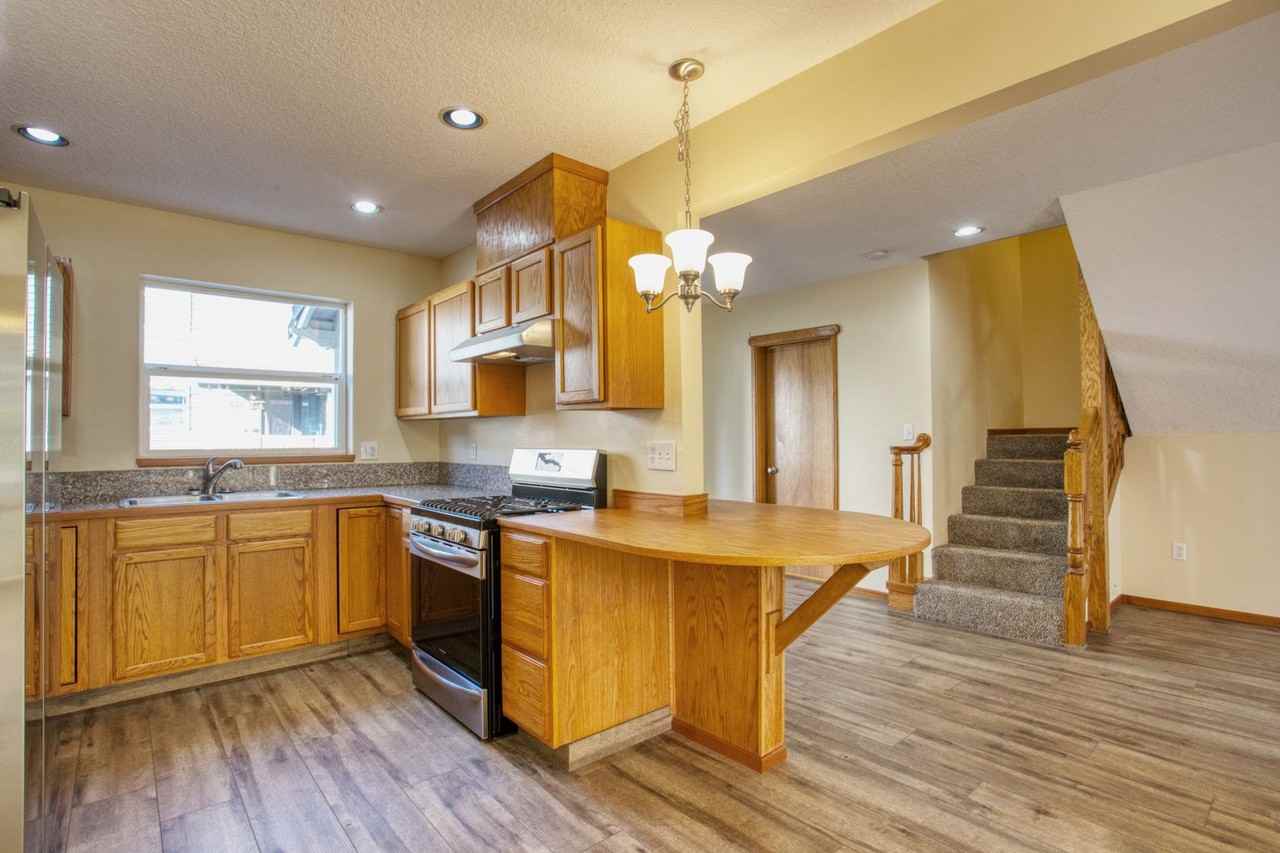 8321 Sw Durham Rd - Photo 4 of 15