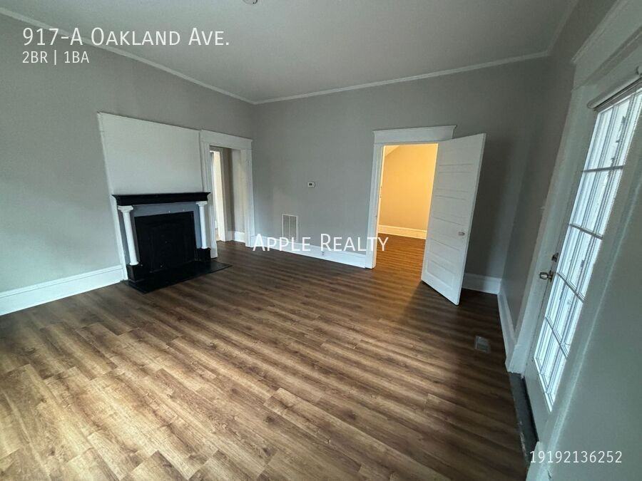 917A Oakland Ave - Photo 2 of 7