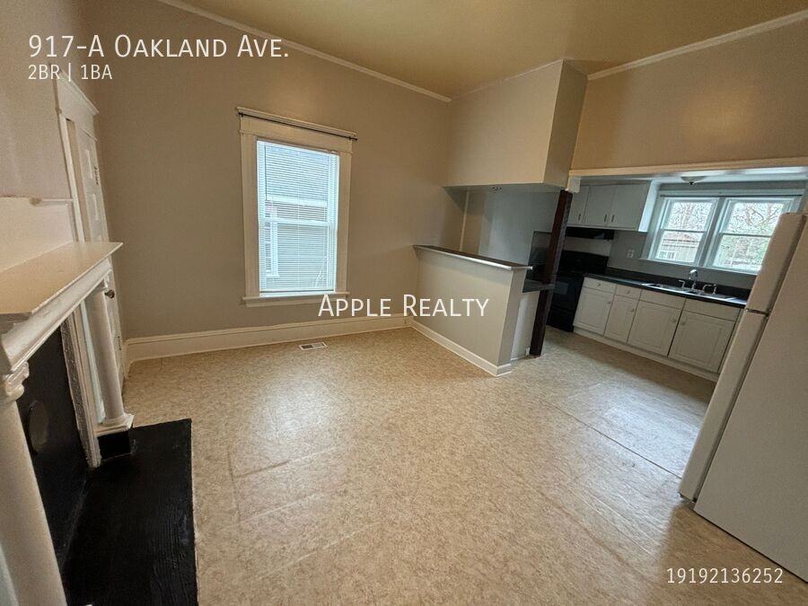 917A Oakland Ave - Photo 4 of 7