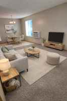 featured image of 911 S 42nd Ave