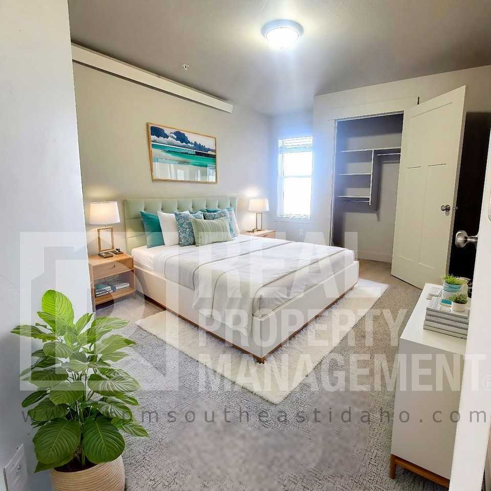 3656 Lena Ave #2 - Photo 3 of 21