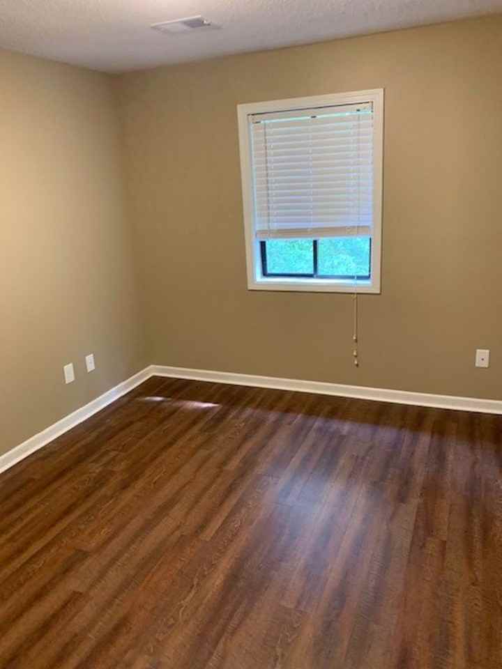 317 Rock Knoll Dr - Photo 2 of 10