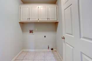 8208 S Delaware Pl - Photo 1 of 1