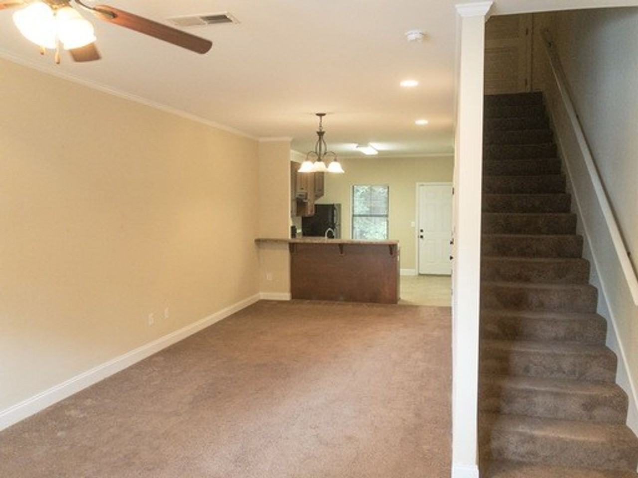 1915 6th Ave - Photo 7 of 17