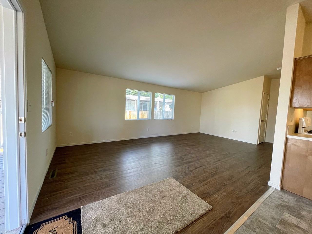 406 Ott Dr - Photo 2 of 17