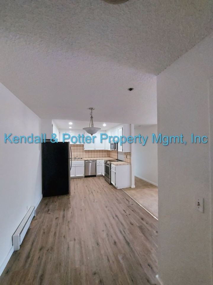 375 Clifford Ave #321 - Photo 5 of 15