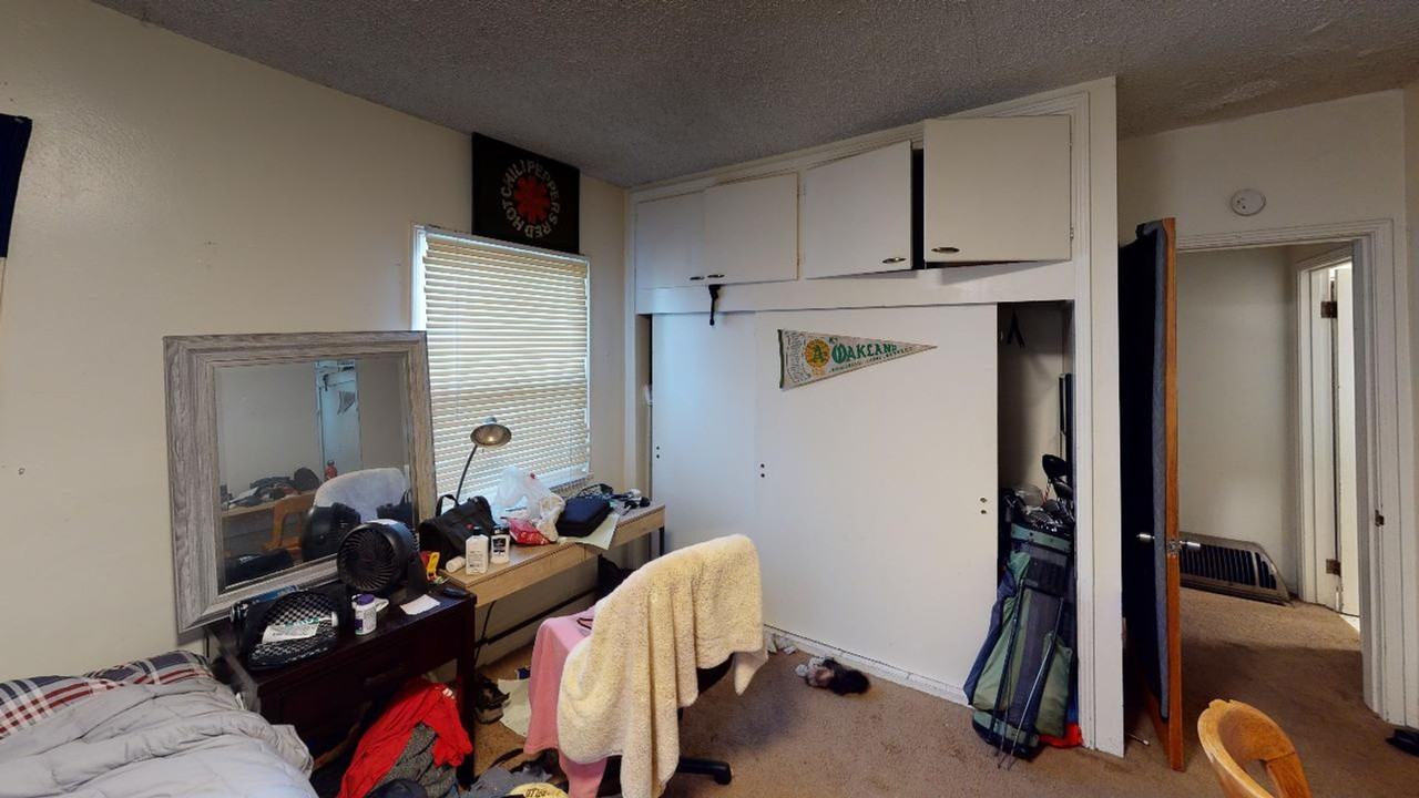 2132 Price St - Photo 5 of 14