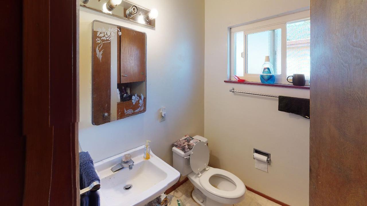 2132 Price St - Photo 5 of 14