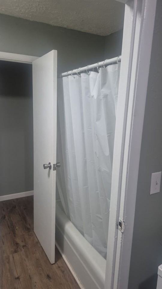 314 W Thomas Ct - Photo 3 of 10