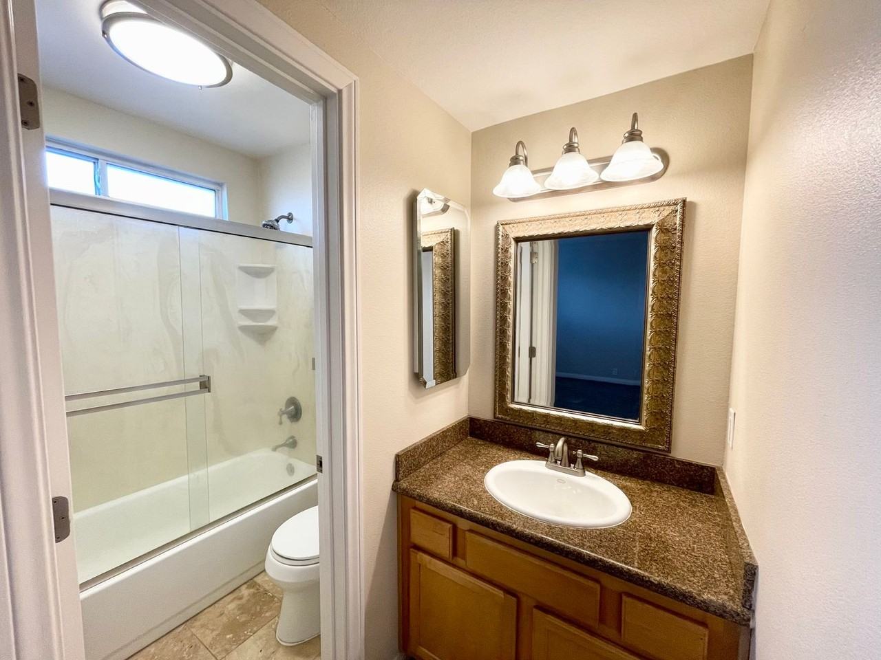 4205 Lamont St #11 - Photo 6 of 13