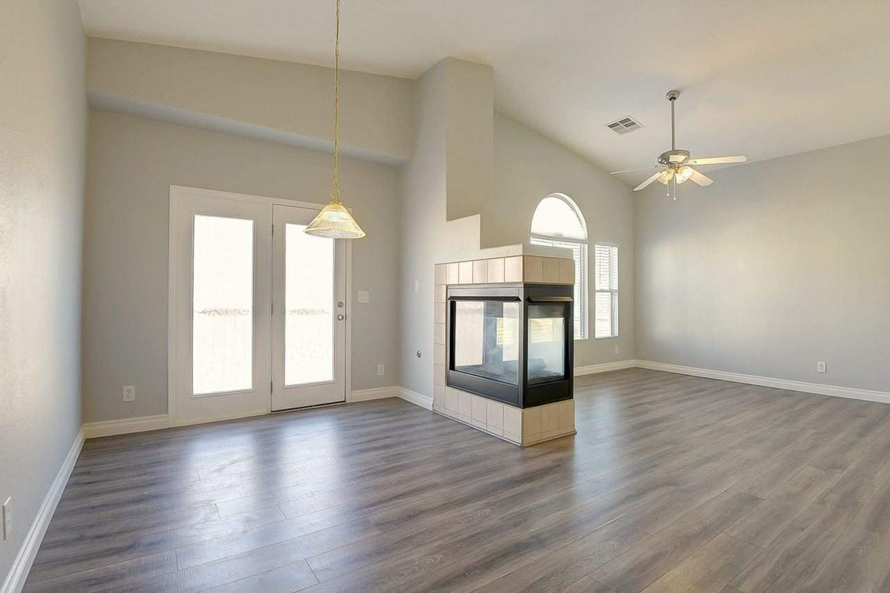 1593 Ward Frontier Ln - Photo 3 of 12