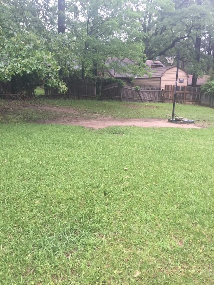 4429 Hermosa Dr - Photo 2 of 11