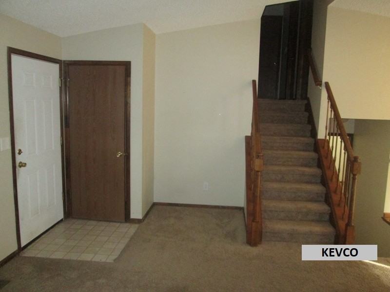 2209 Whitetail Pl - Photo 3 of 18