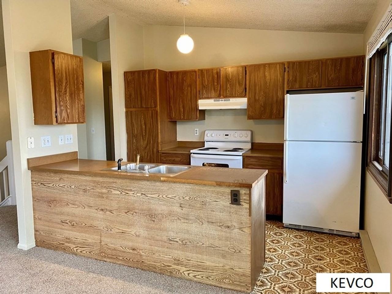 3000 Sombrero Ln - Photo 4 of 21