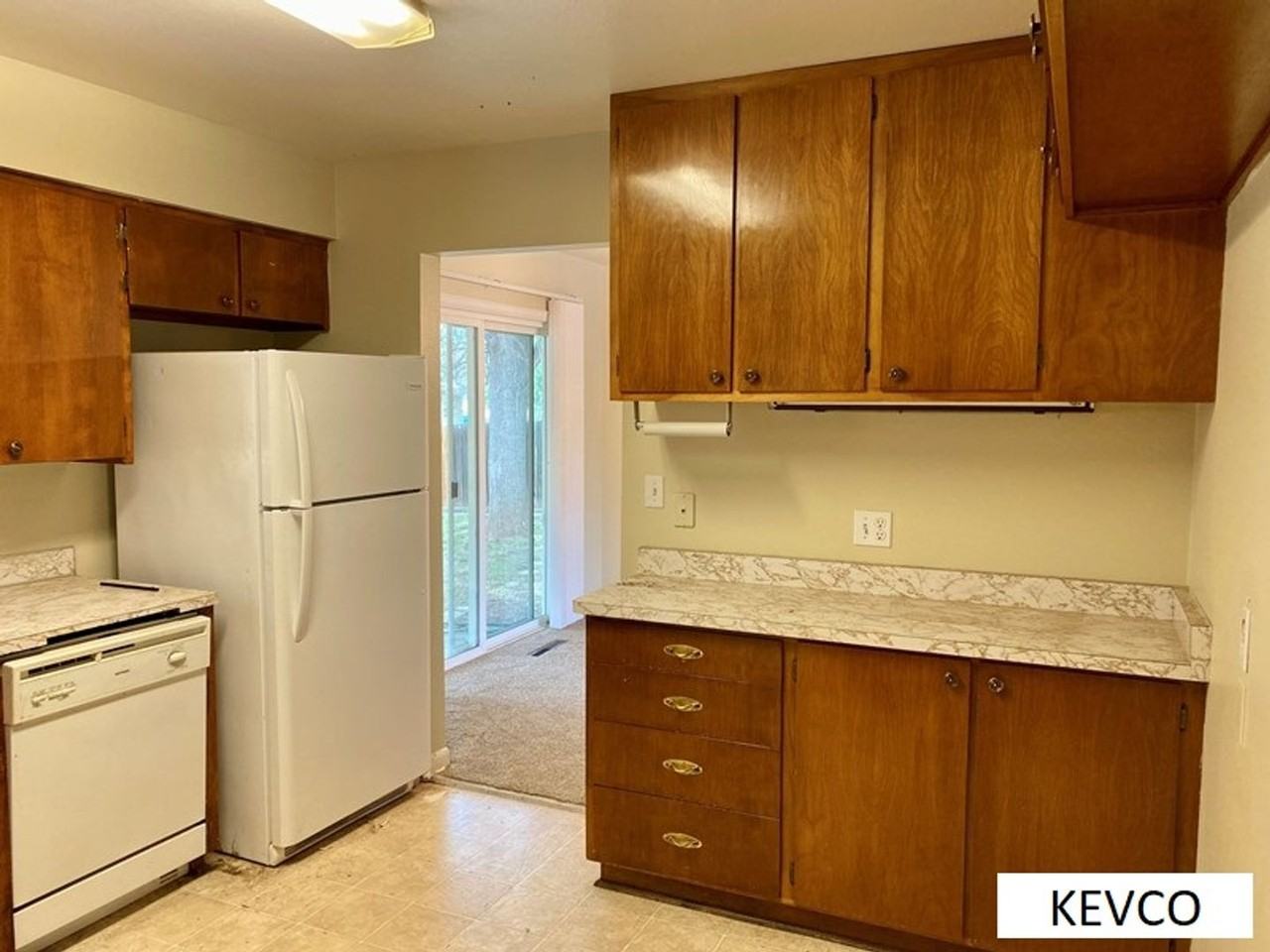 1505 Skyline Dr - Photo 7 of 25