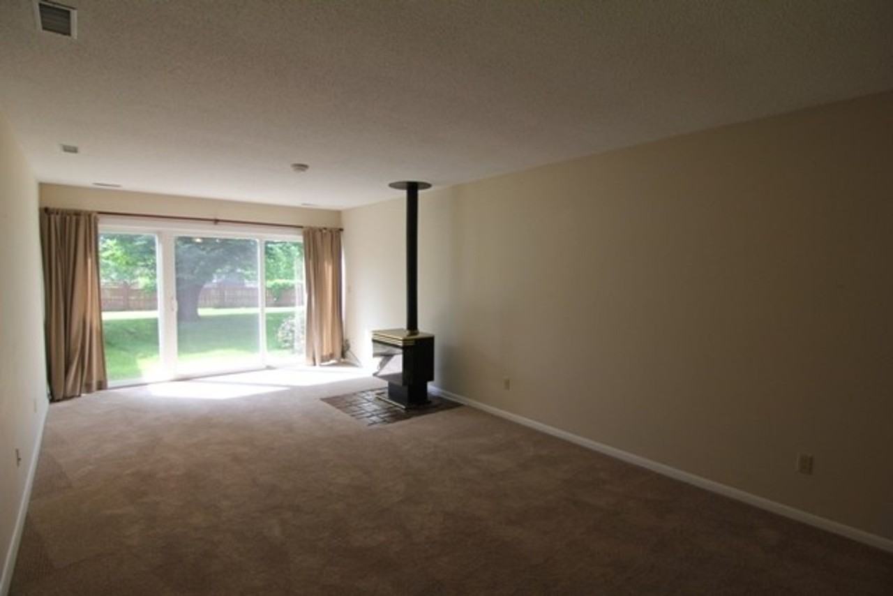 1220 Village Rd #7 - Photo 5 of 6