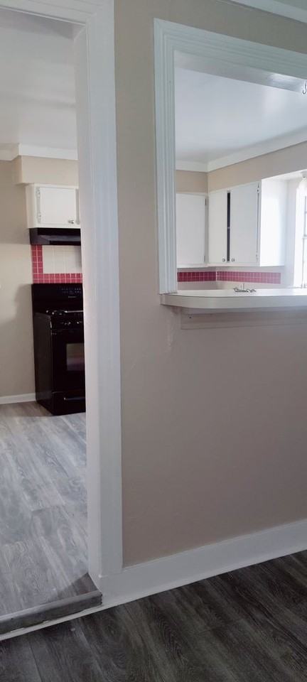 910 Panhandle St - Photo 5 of 7