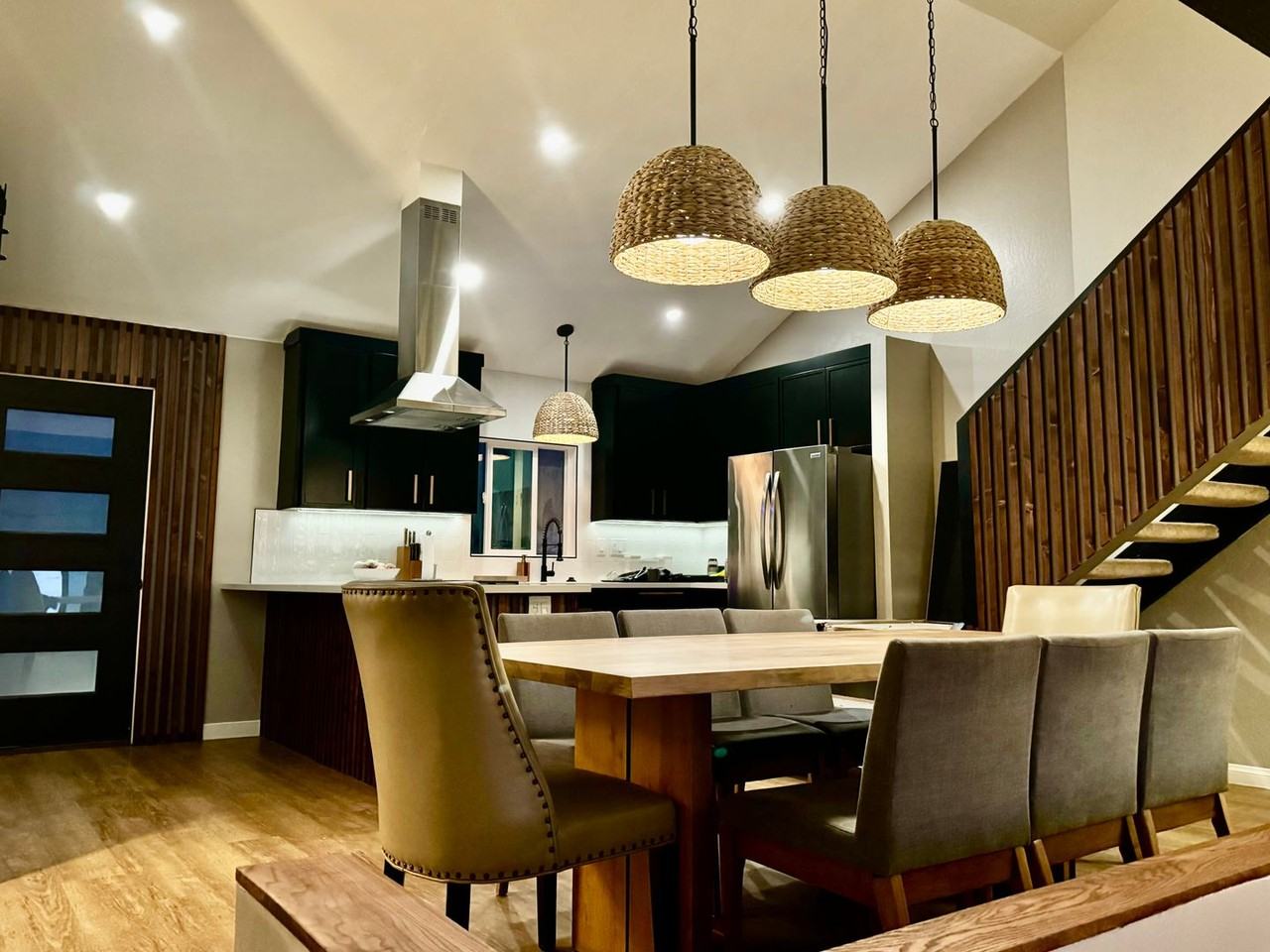 2527 Manchester Ave - Photo 5 of 20