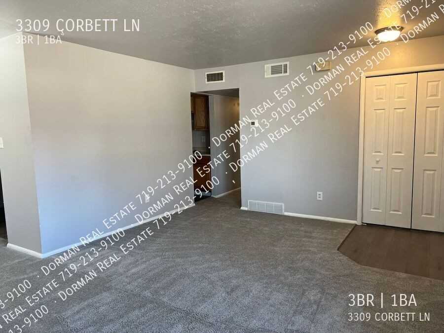 3309 Corbett Ln - Photo 3 of 11