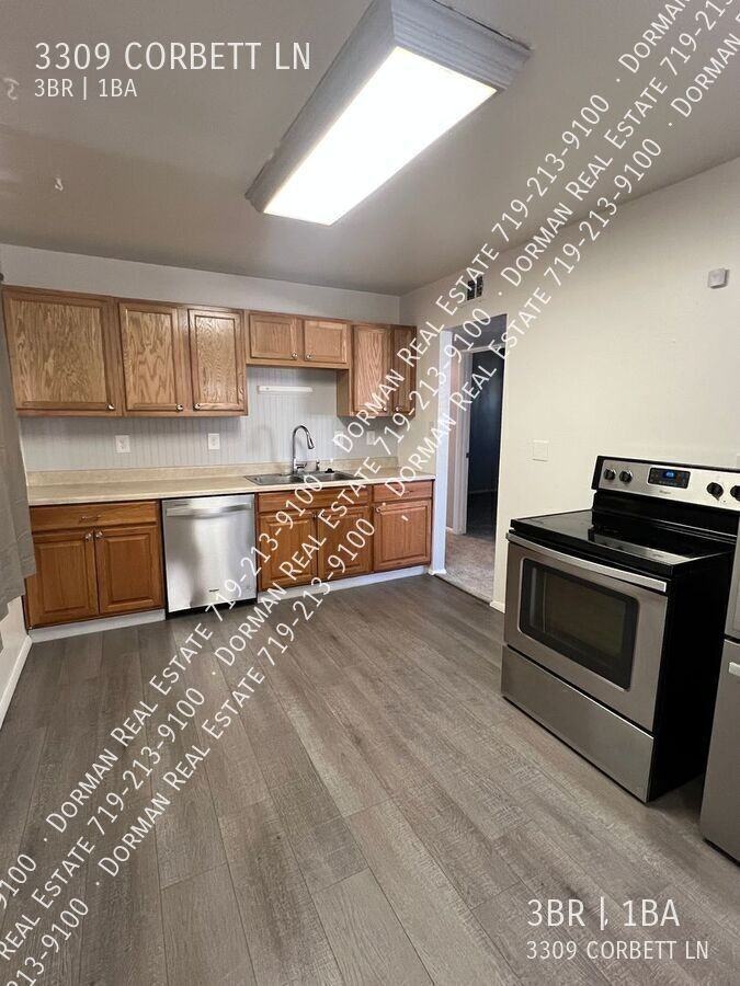 3309 Corbett Ln - Photo 5 of 11