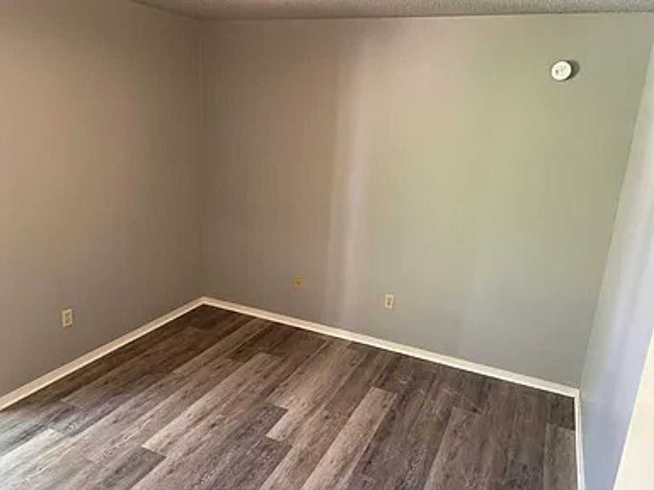 34 Wilma Ave - Photo 7 of 16