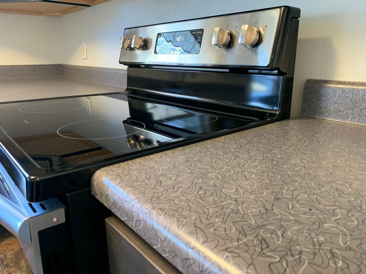 4539 W Kingsbury St - Photo 4 of 14