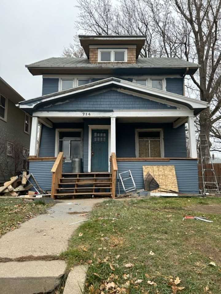 714 S Menlo Ave - Photo 5 of 5