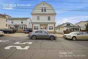 featured image of 600 Main Rd #3