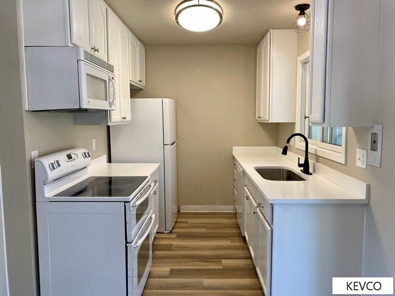 2913 Sagebrush Dr - Photo 5 of 23