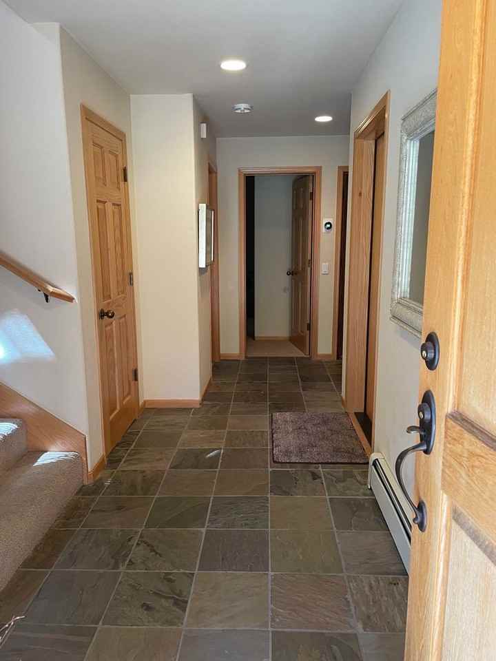 198 Country Club Dr - Photo 2 of 17
