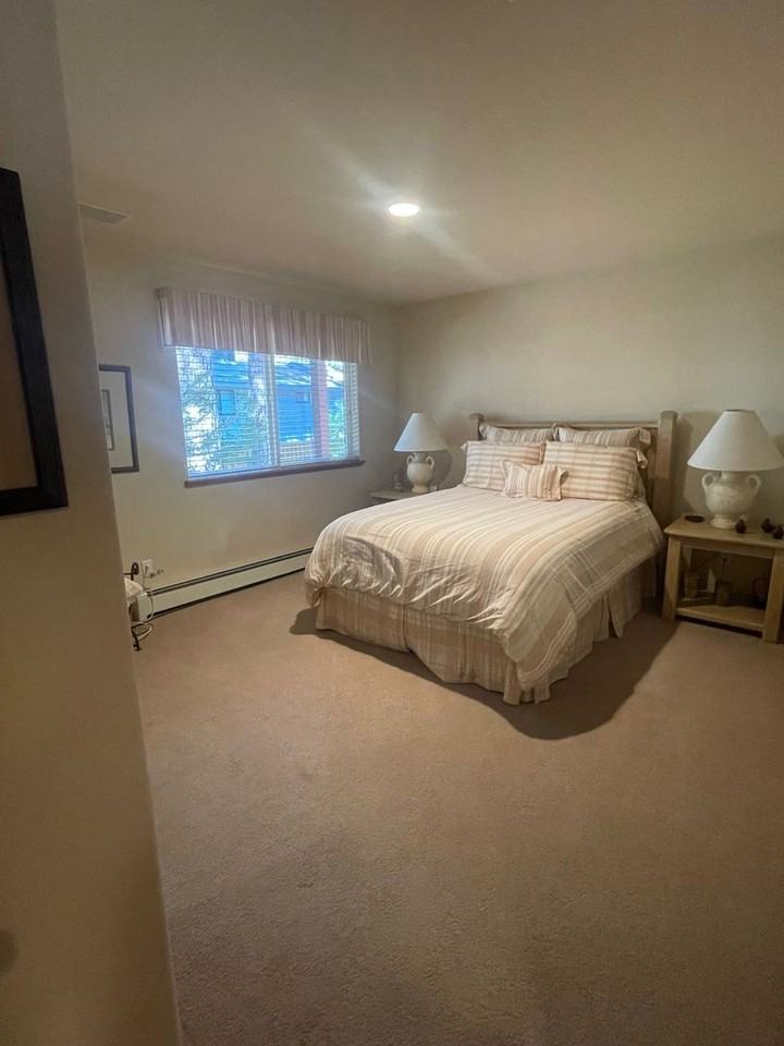 198 Country Club Dr - Photo 7 of 17