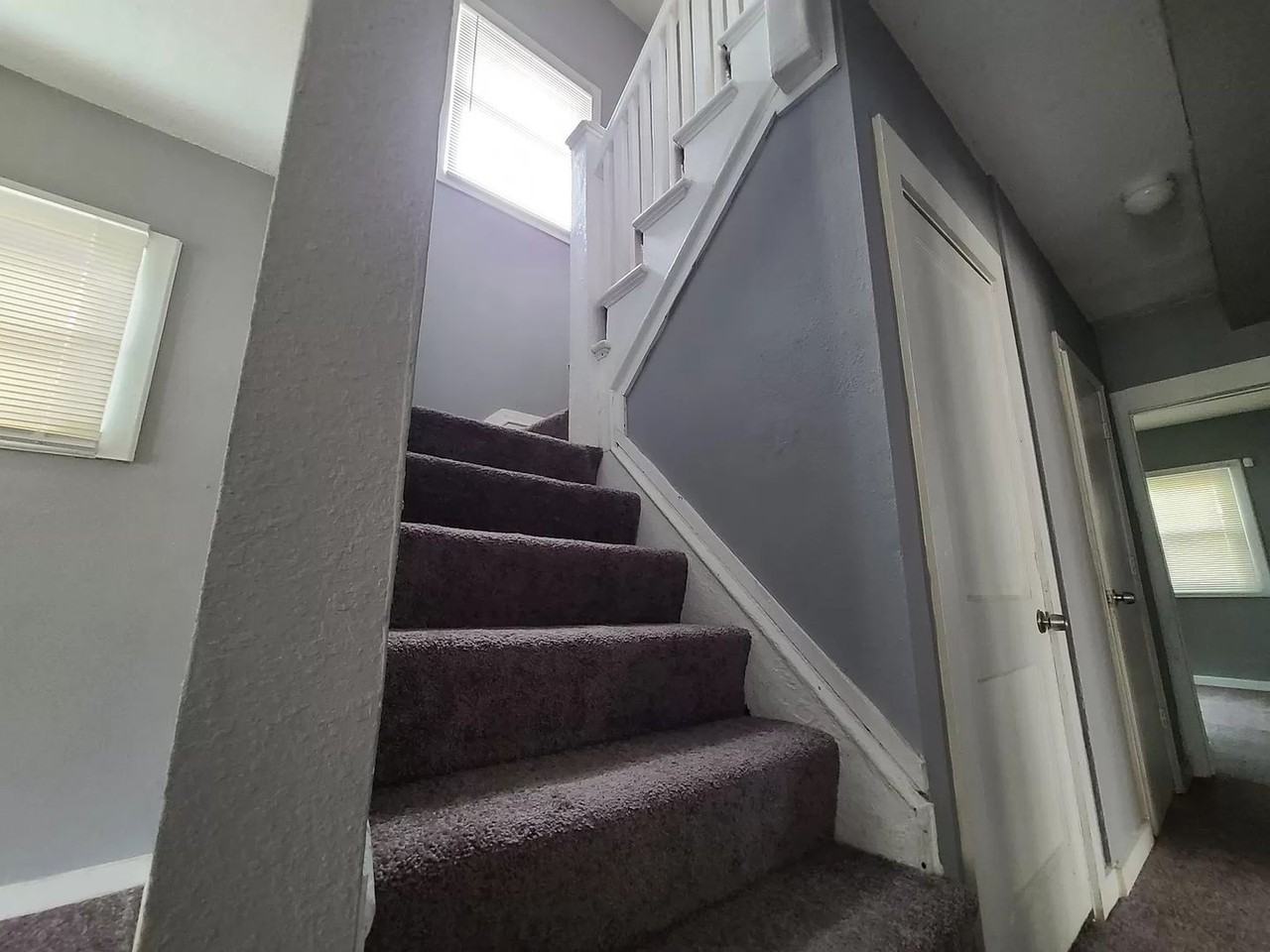 2729 Grove St - Photo 6 of 22