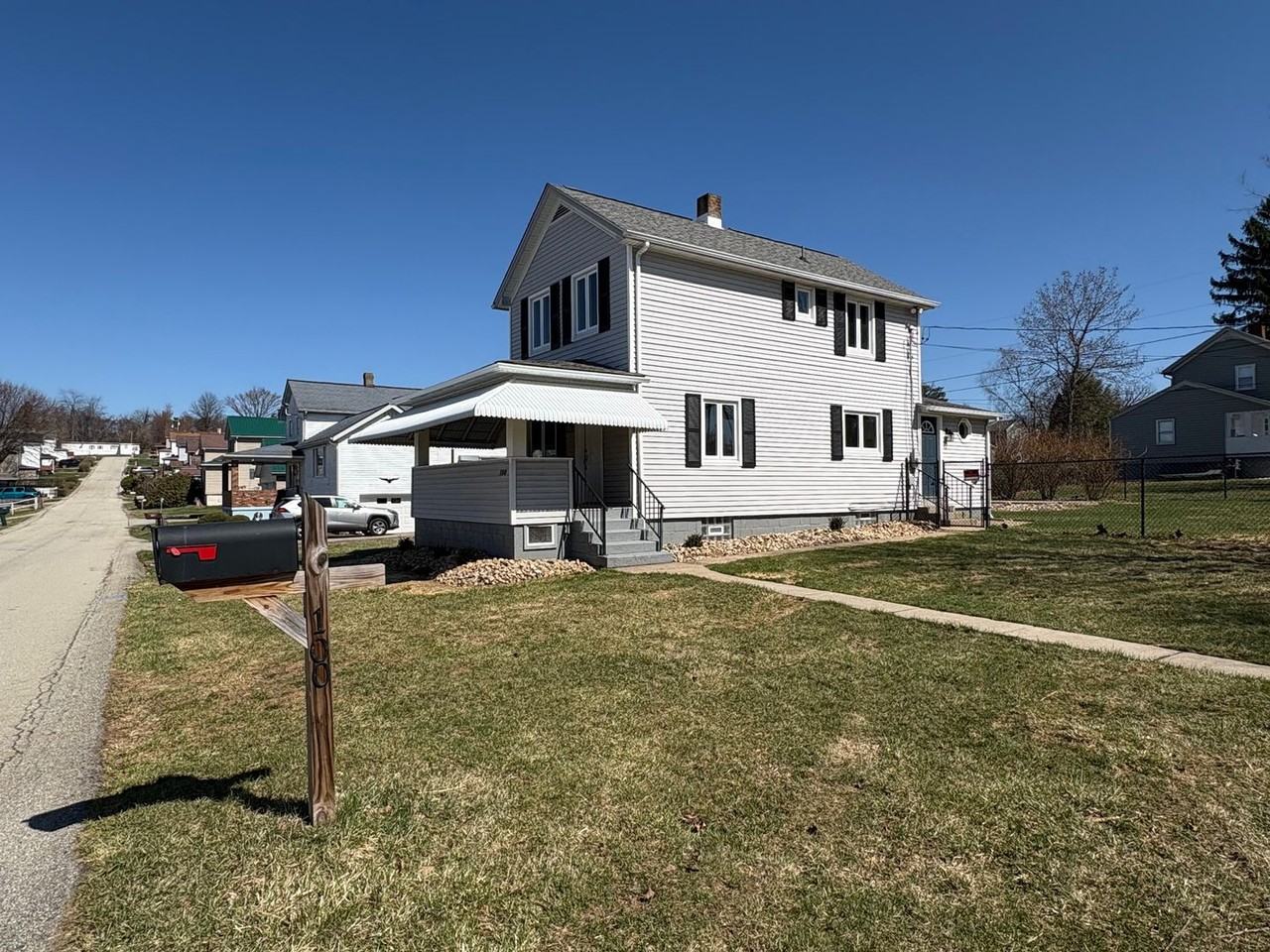 100 Kepple St - Photo 2 of 44