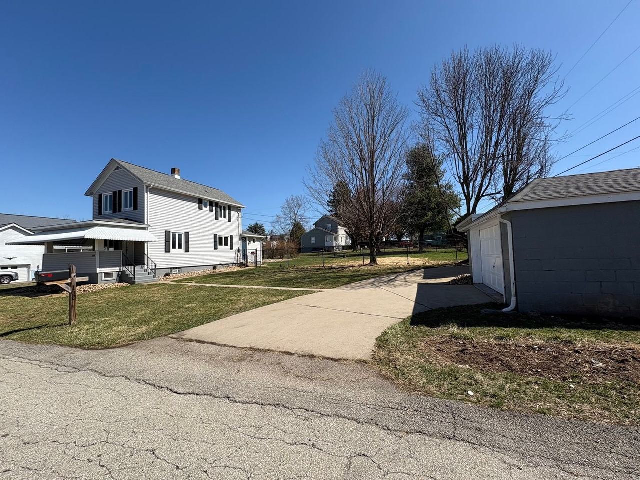 100 Kepple St - Photo 5 of 44