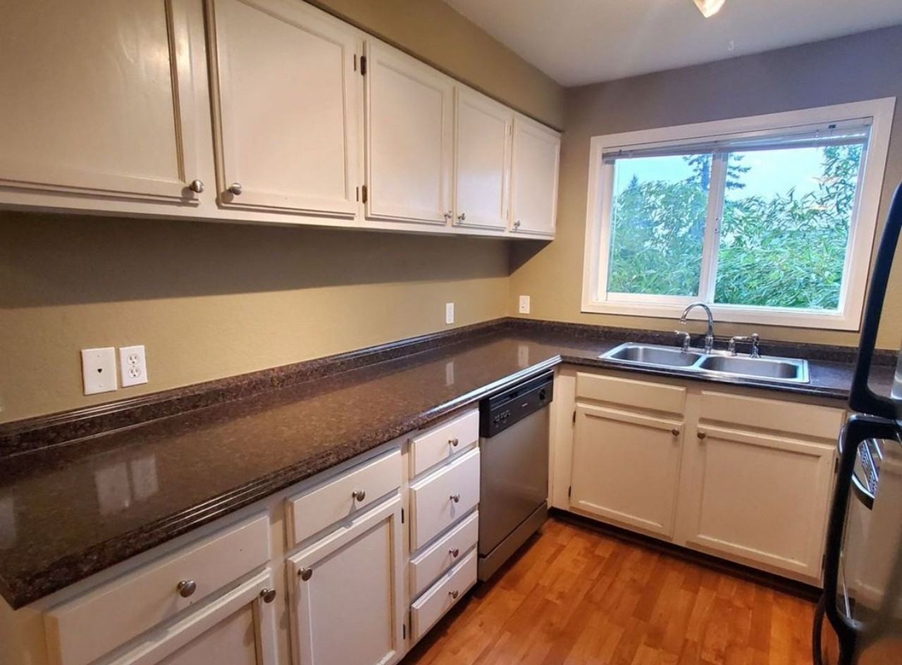 Hawk Apartments - Photo 5 of 33