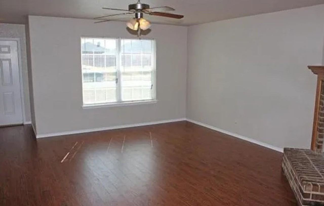 3705 Ida Dr - Photo 2 of 8