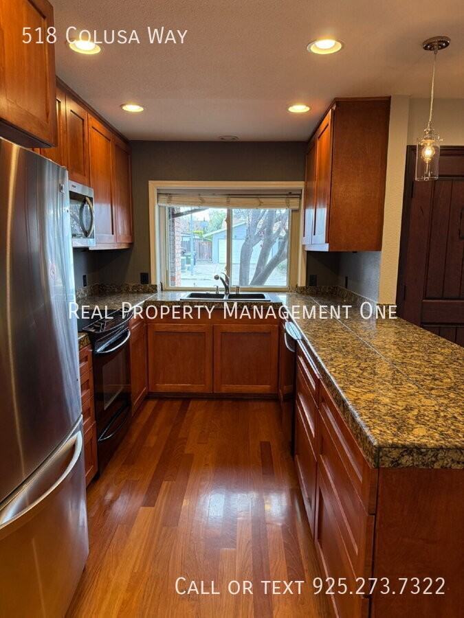 518 Colusa Way - Photo 7 of 24