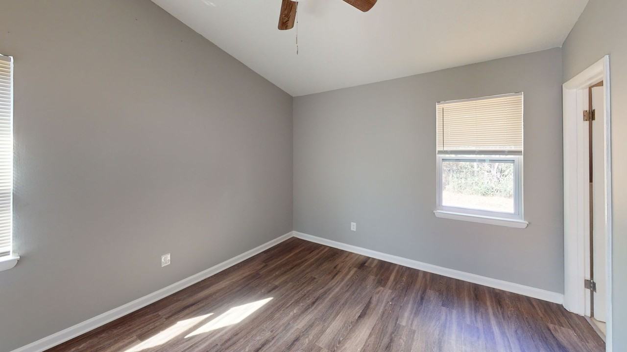 938 Bramblewood Ln - Photo 5 of 10