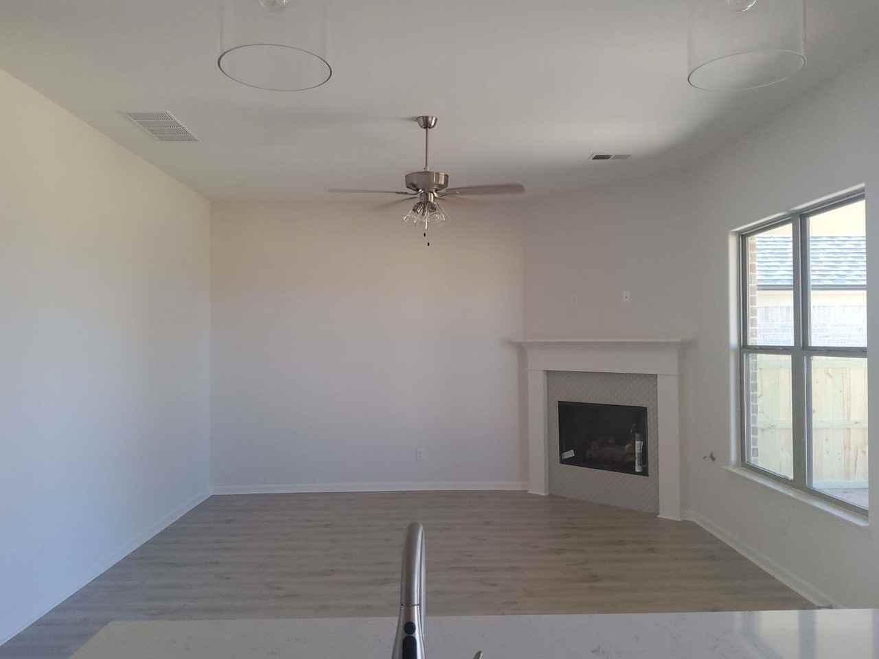 190 Green Willow Dr - Photo 4 of 17