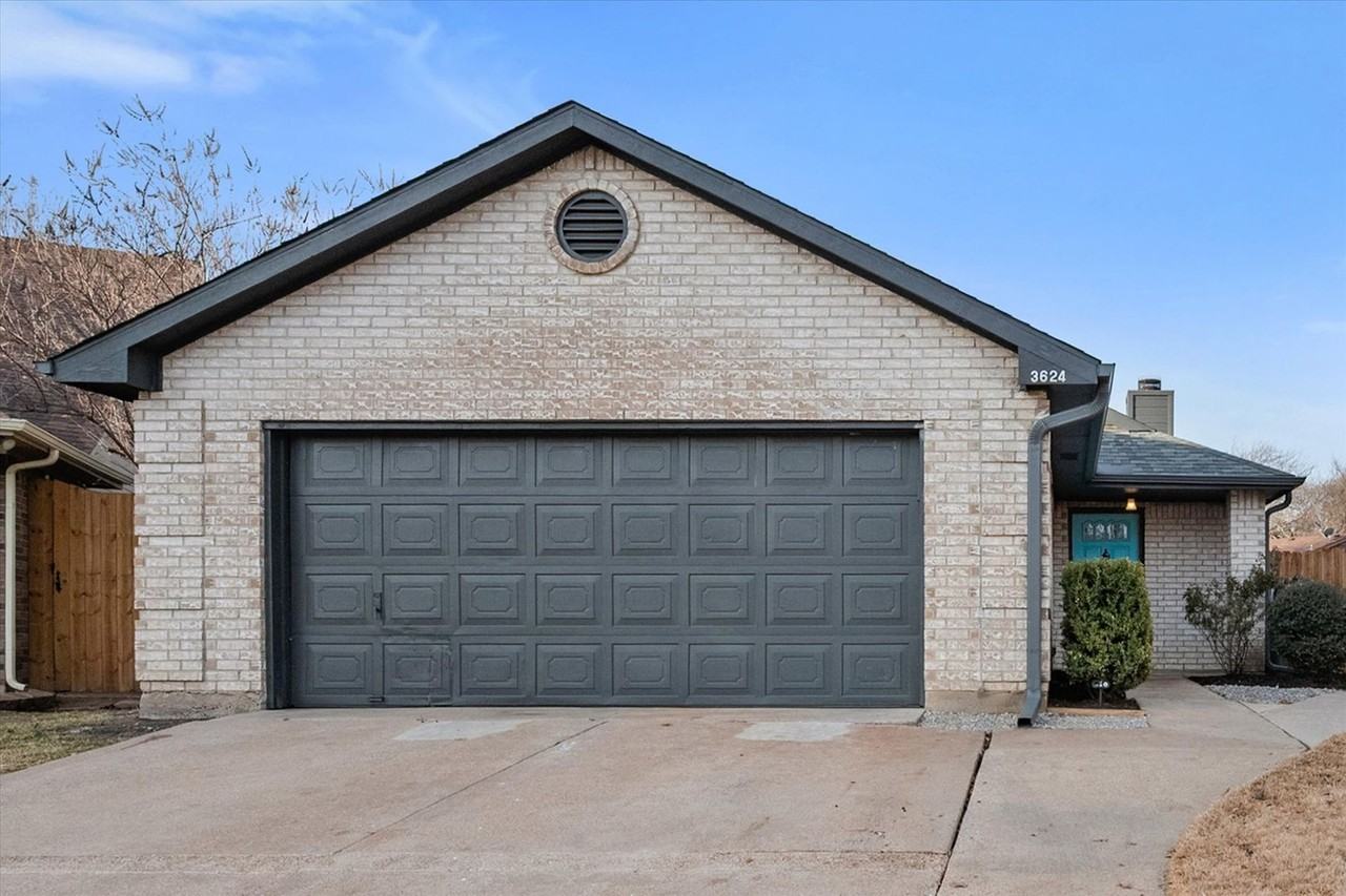 3624 Riverhead Dr - Photo 3 of 26
