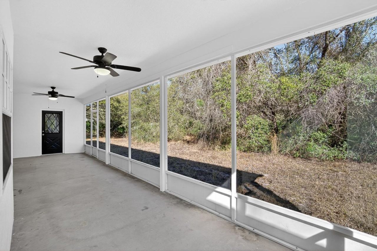 11304 Balm Riverview Rd - Photo 3 of 45