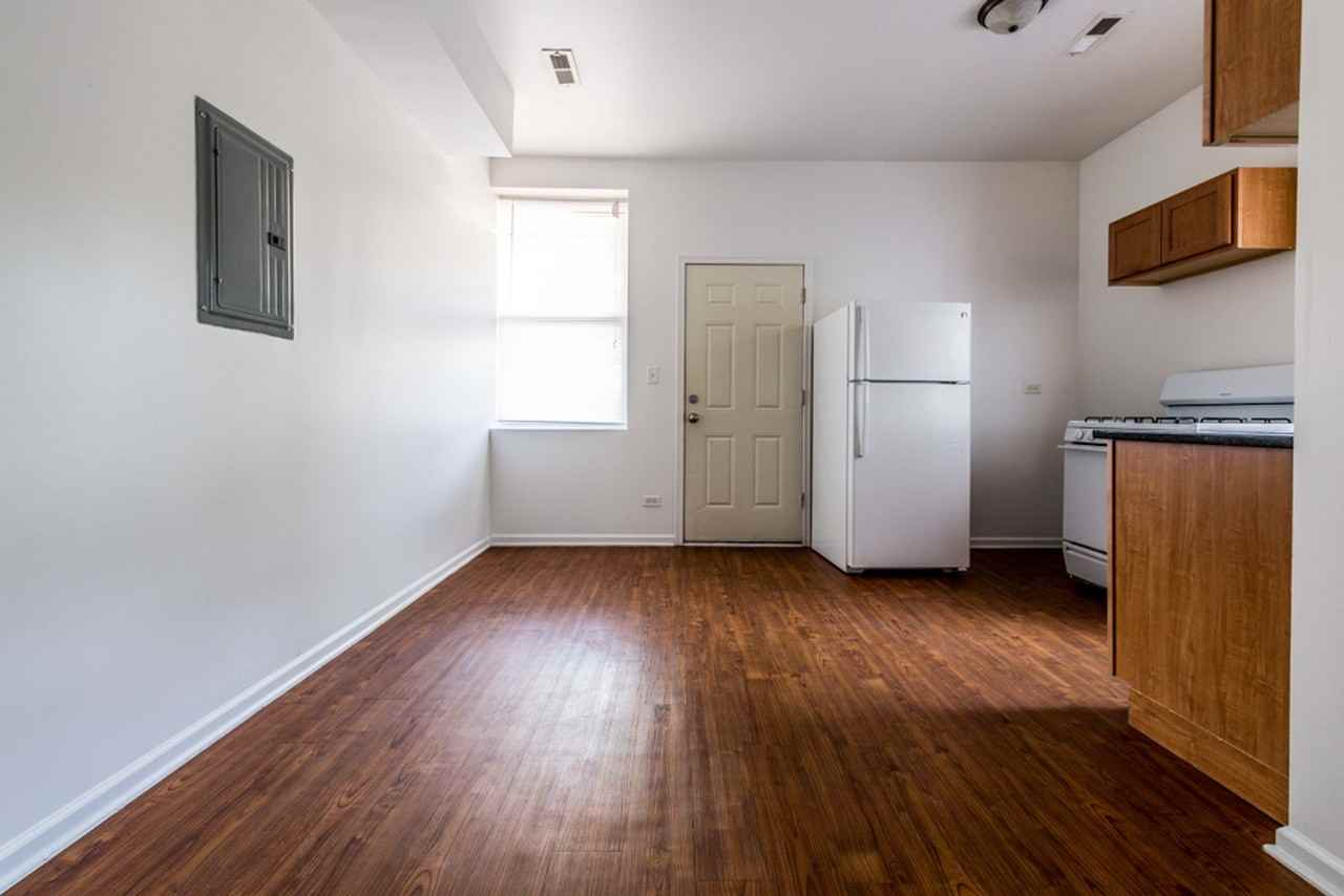 4820 S Michigan - Photo 7 of 21