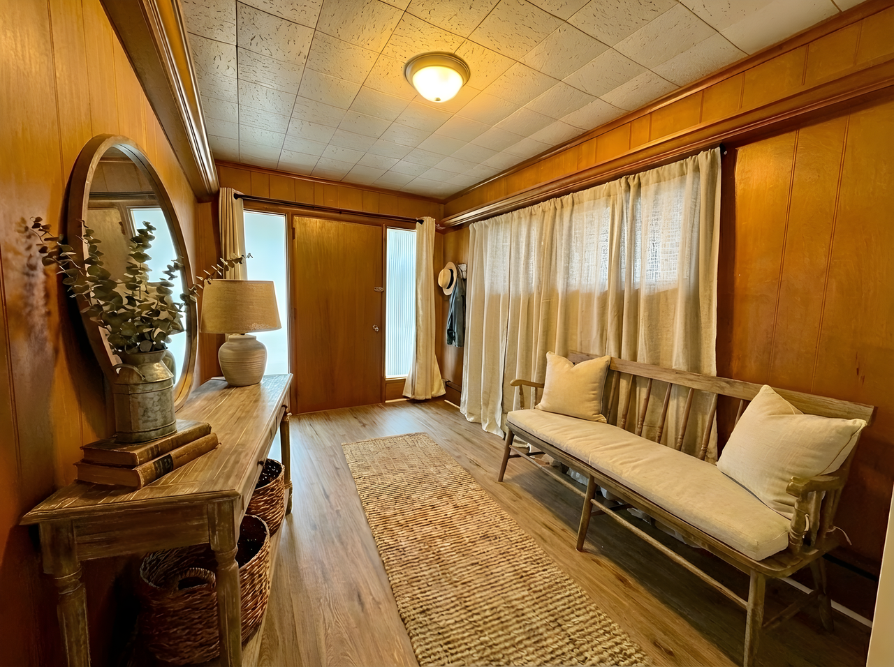 1 S Brown St - Photo 2 of 35