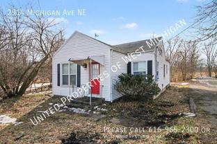 2914 Michigan St Ne - Photo 1 of 1