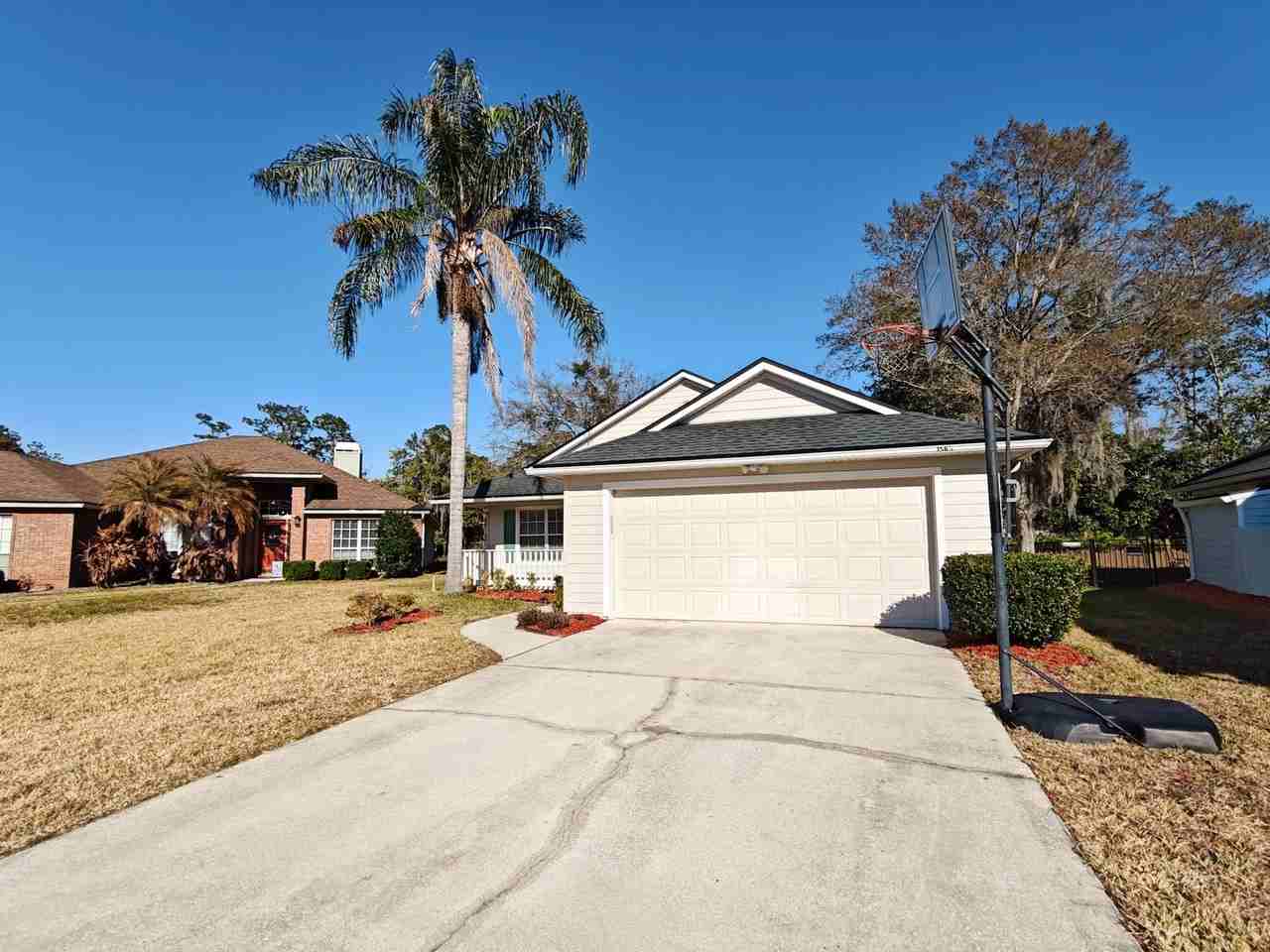 1563 Lakeway Dr - Photo 3 of 50