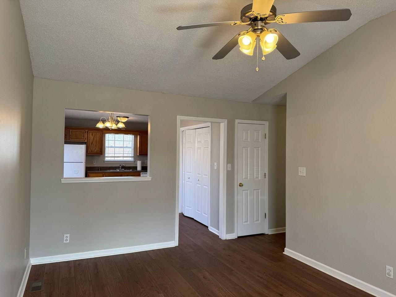 505 Caney Ct - Photo 5 of 21