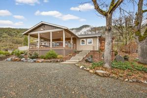 featured image of 860 Humbug Creek Rd