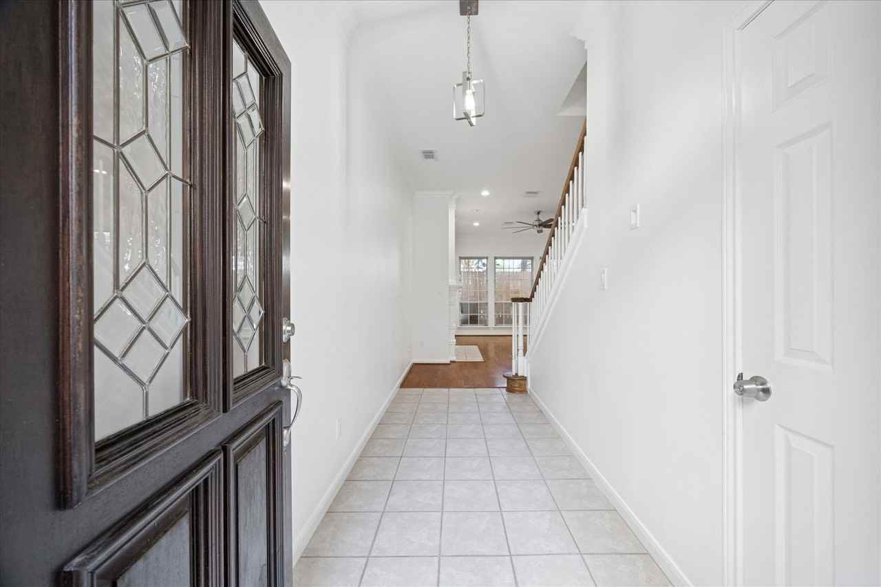 1214 W Alabama St - Photo 3 of 30