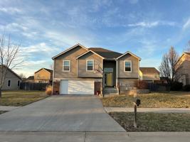 featured image of 8883 Butterfly Ln