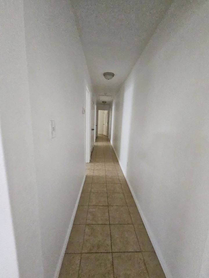 3108 Lincoln Ave - Photo 5 of 18